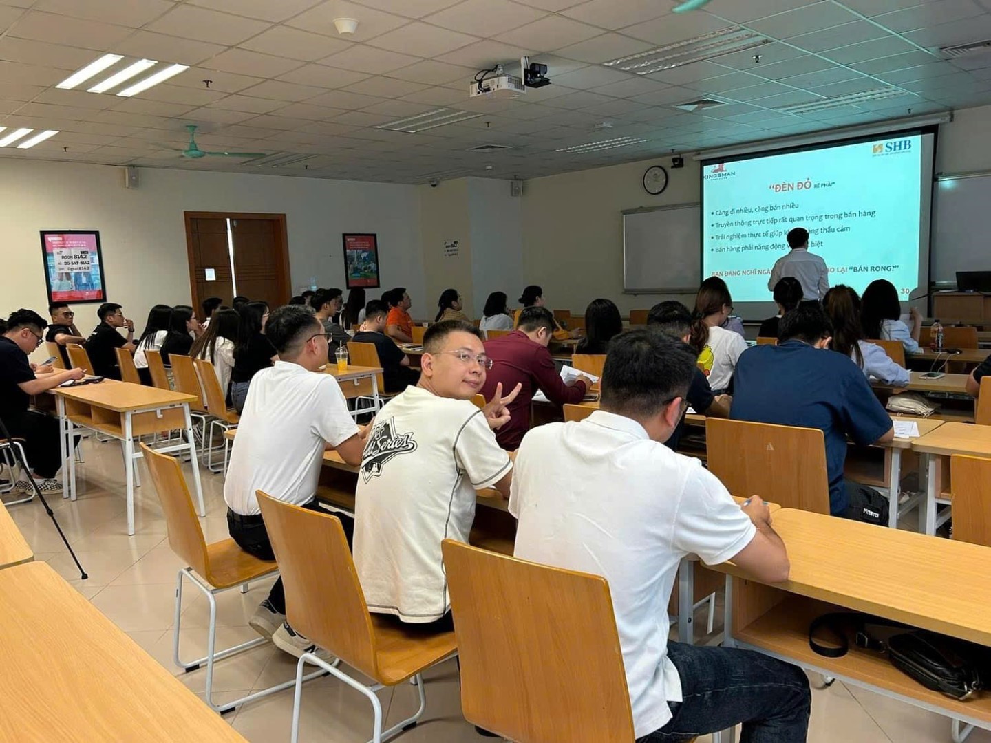 fcbc483a9b4e3c10655f