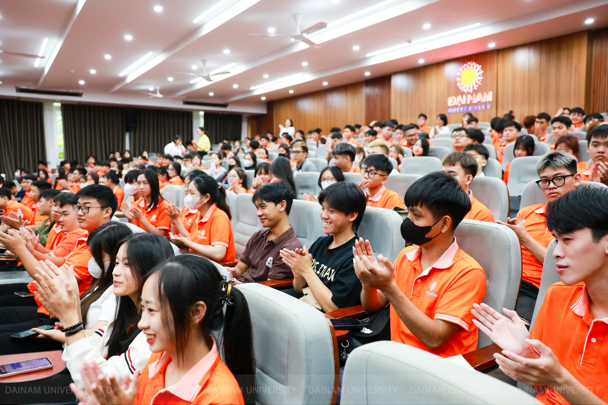 550656373_1225015969653458_1992511601503086740_n