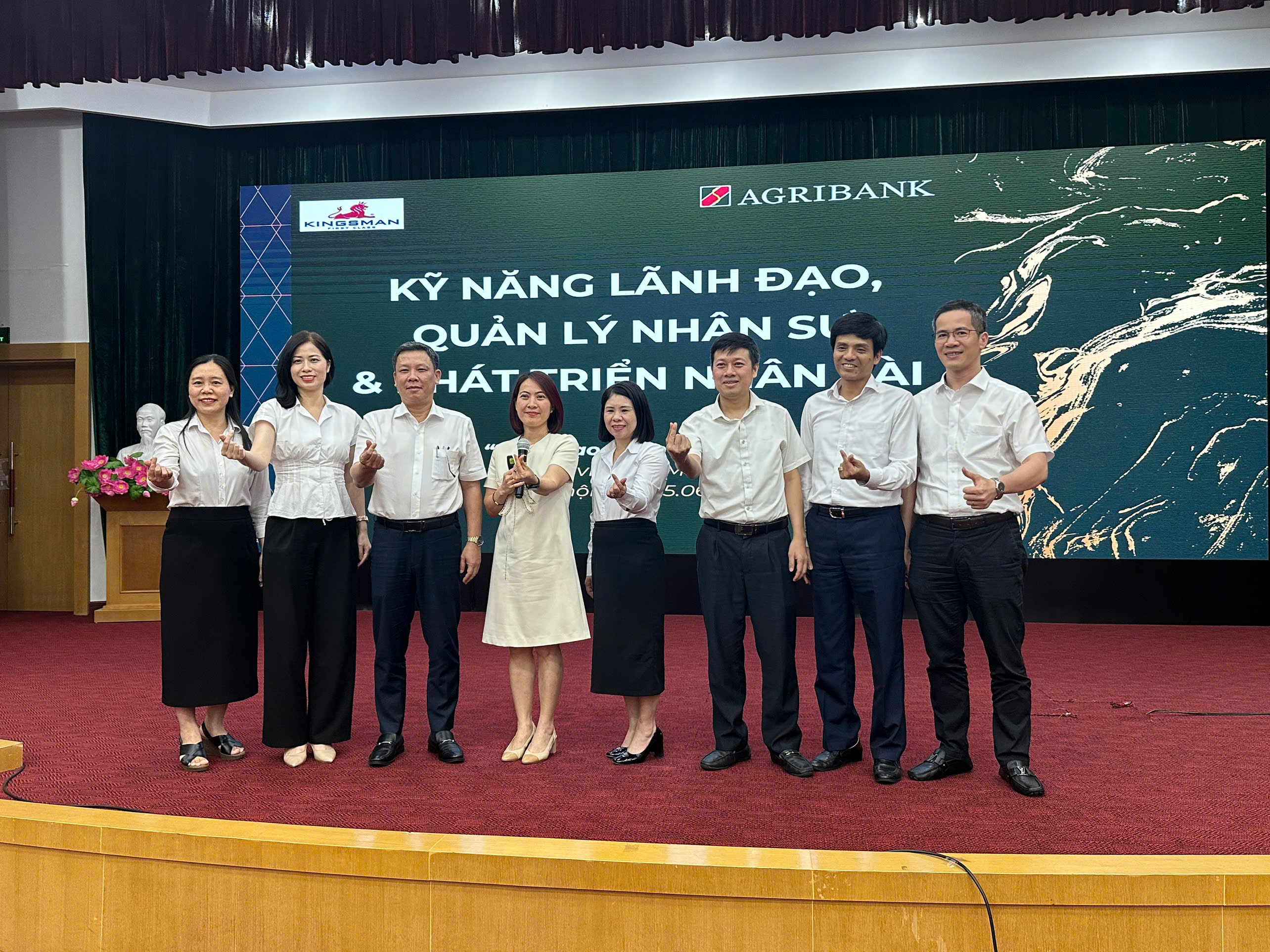 d69e0bea9be92cb775f8