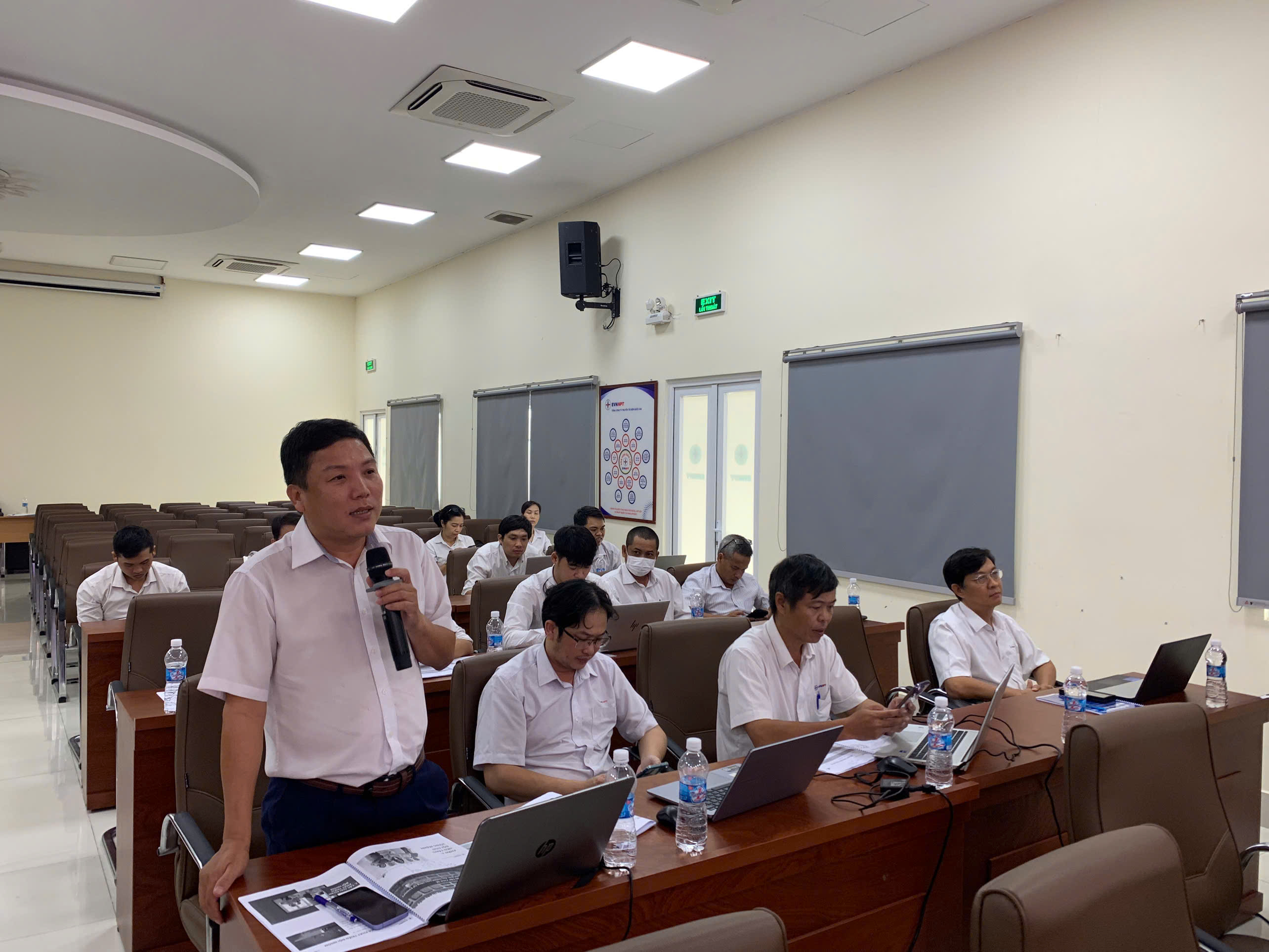 81bf38255fddd2838bcc