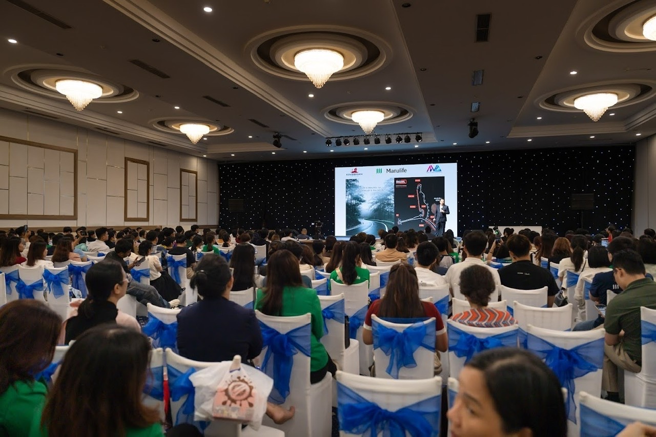 z7044255168320_146633288fb0be841de8eac68d118e63