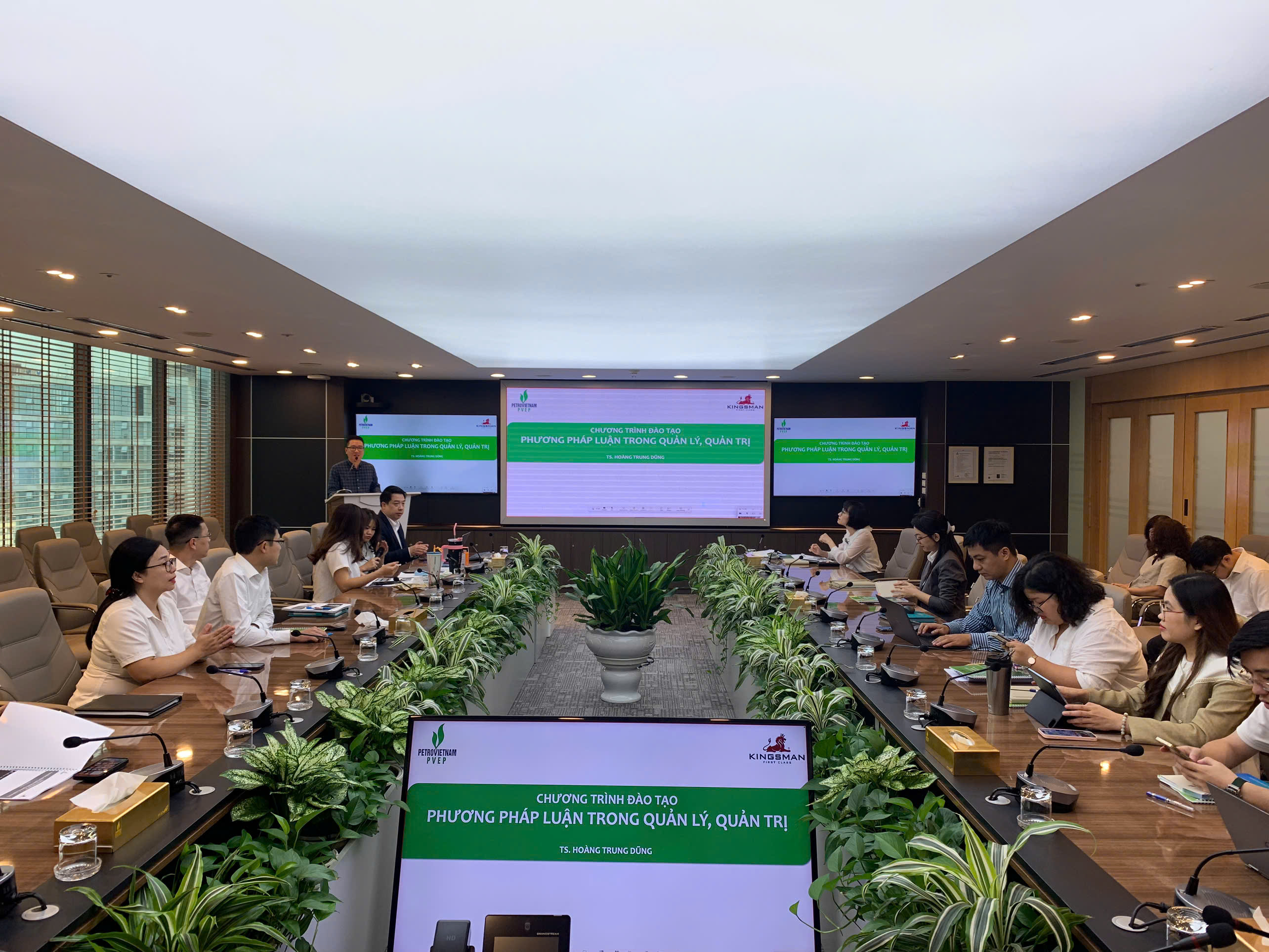 z7167271214882_81f3ea80bdca1232cda5807080a6039c