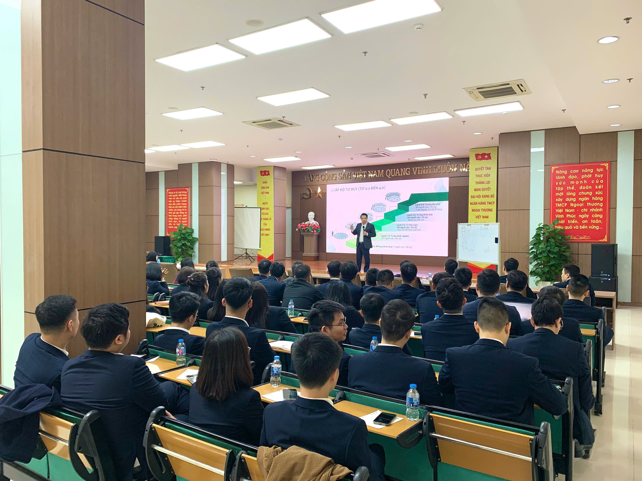 z7465607647295_b9b259ad3dc820e313fa1ee666d0f258