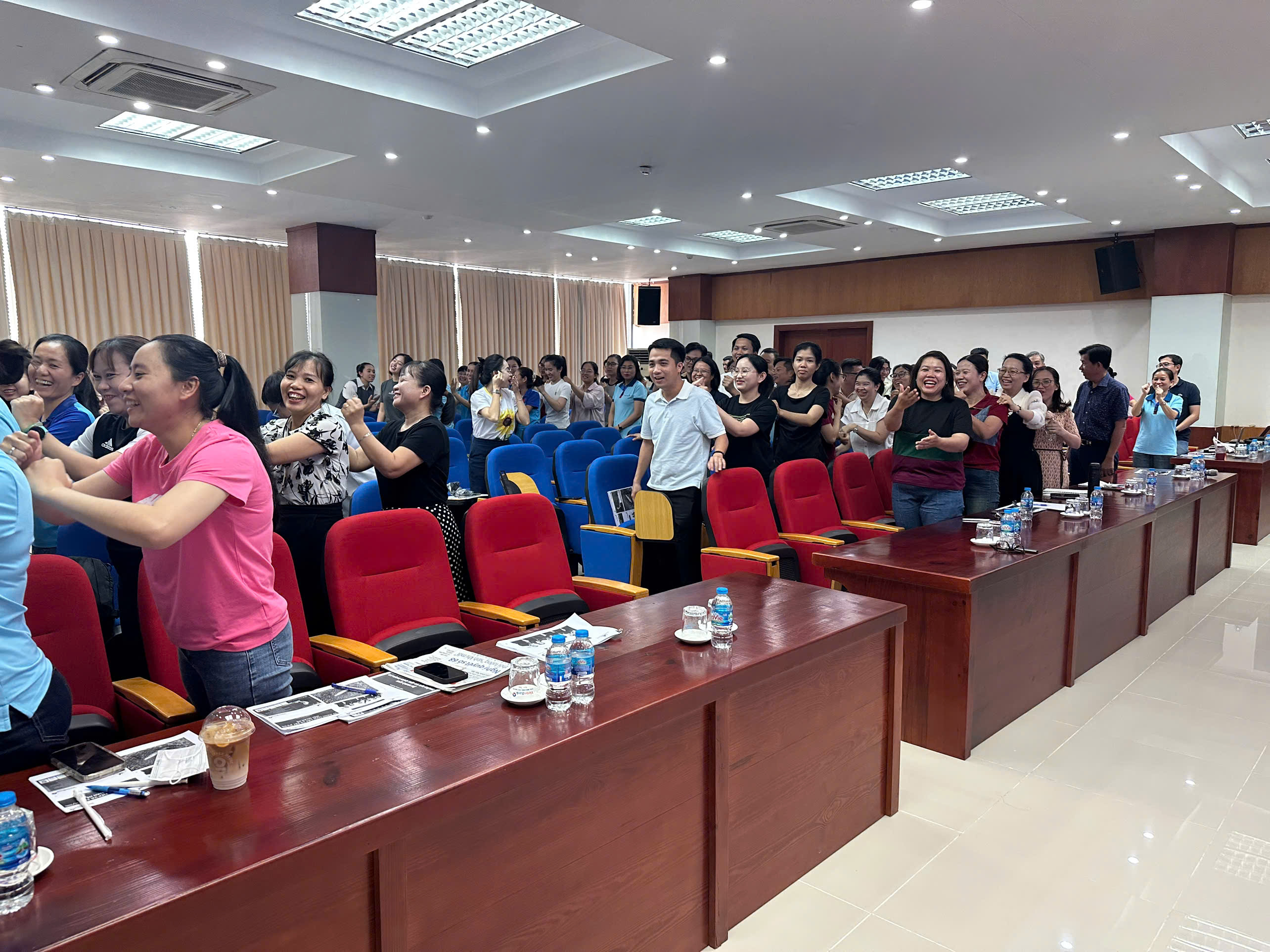 z6891459118080_2ca2f97ff70535ed49019aeadd4f8e1f