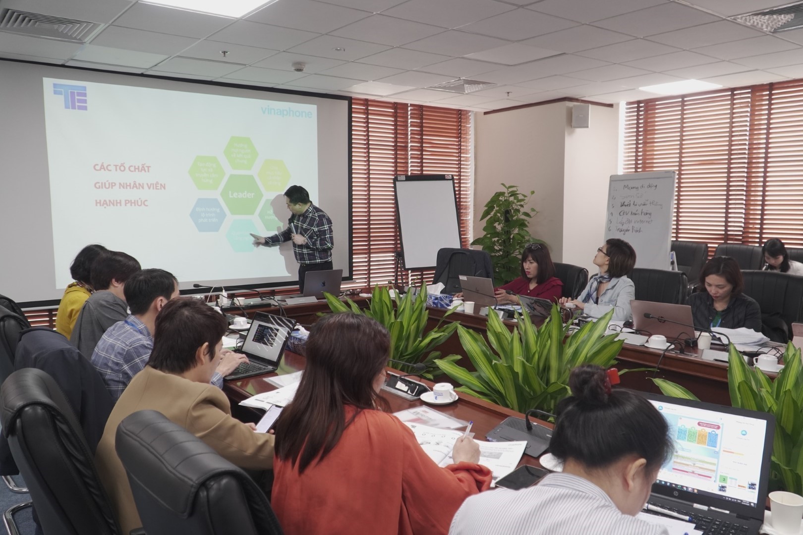 432782610_909754651162260_5023087690319517794_n