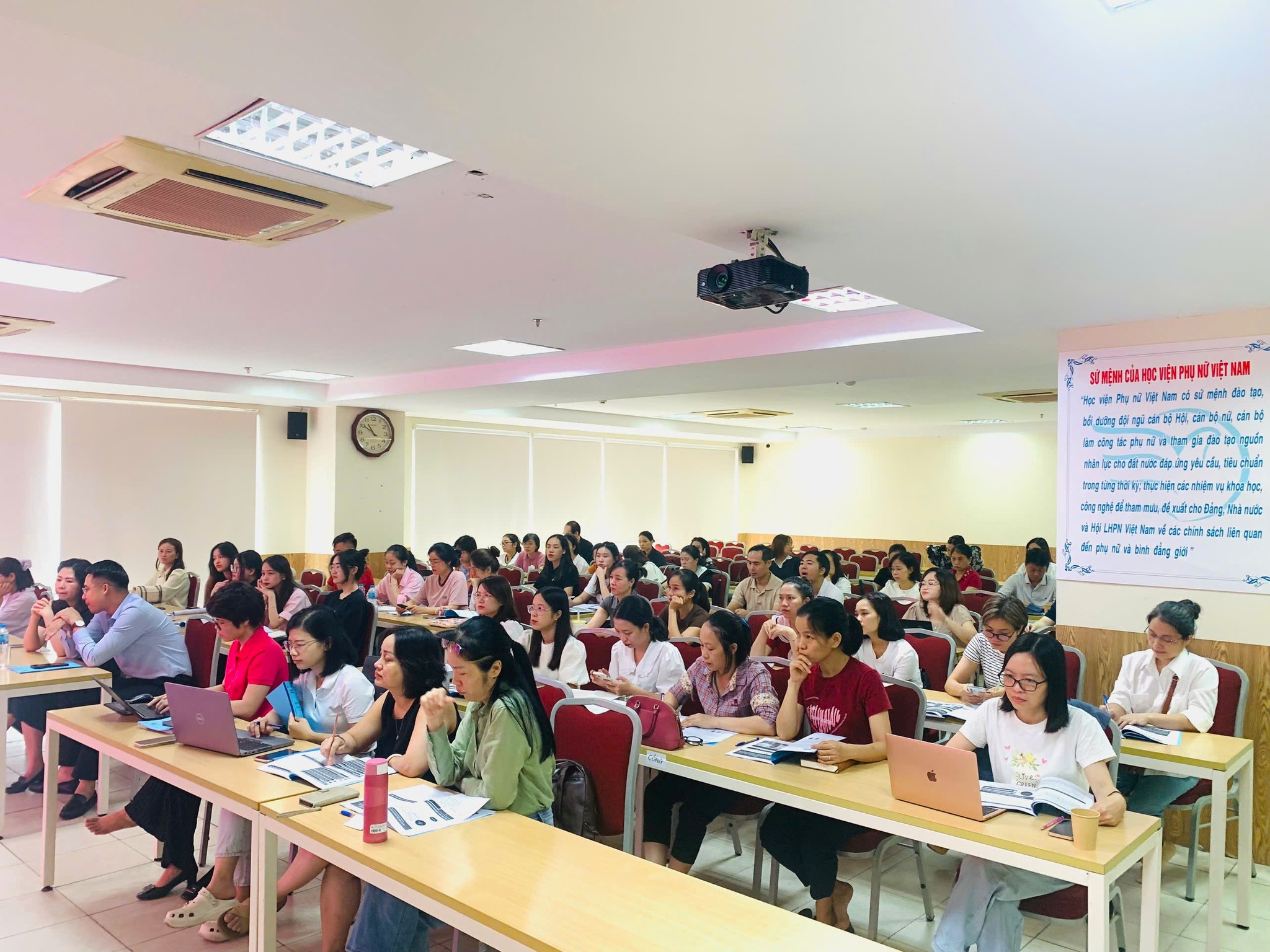 523901144_1244423051029289_6209948691379007904_n