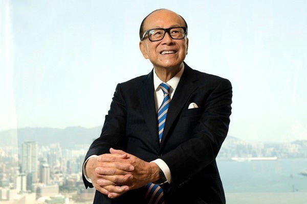 7 bí mật tài chính của tỷ phú Lý Gia Thành: Trước 30 tuổi kiếm tiền bằng trí tuệ, sau 30 tuổi kiếm tiền bằng tiền!